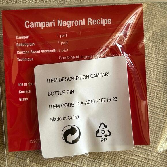 Campari Liqueur Bottle Enamel Hat Shirt Lapel Pin Badge Brand New - Picture 2 of 2